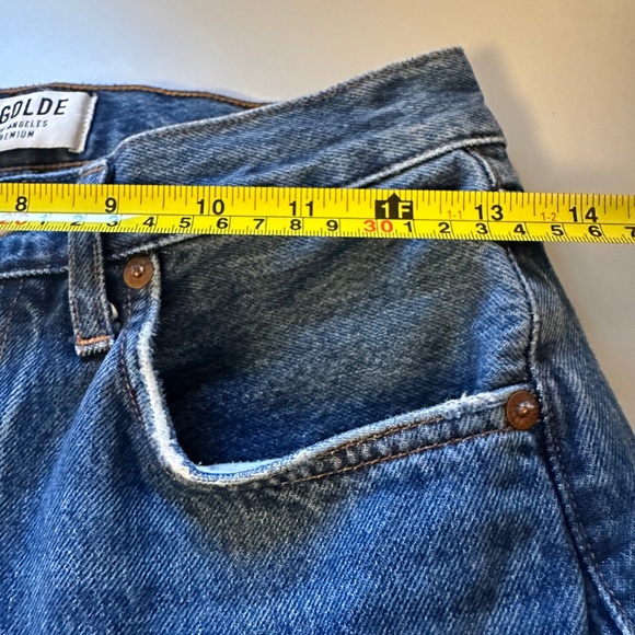 Agolde Medium Wash Blue Denim Jeans with Raw Hem | Size 25 - Picture 9 of 11